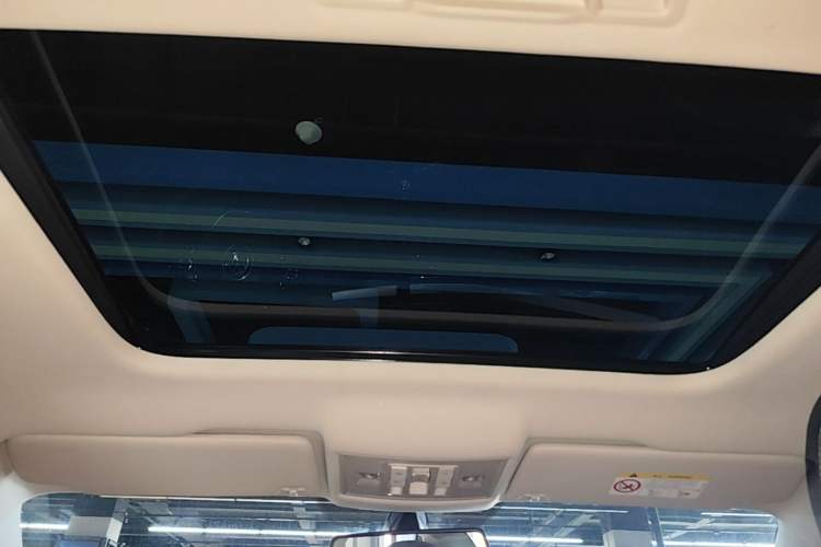 Used Volkswagen Lavida 2021 1.5L Automatic Comfort Edition Headliner