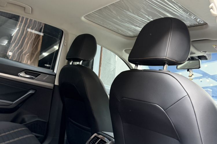 Used Volkswagen Lavida 2021 1.5L Automatic Vision Edition Headliner