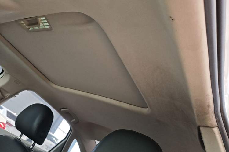 Used Volkswagen Lavida 2021 1.5L Automatic Comfort Edition Headliner