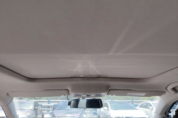 Used Volkswagen Lavida 2021 1.5L Automatic Comfort Edition Headliner