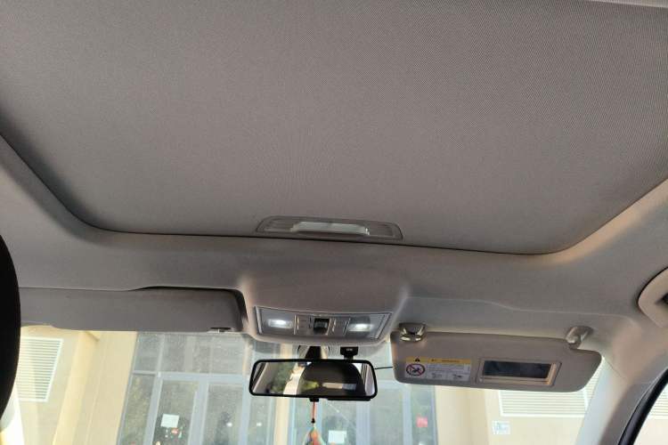 Used Volkswagen Lavida 2021 1.5L Automatic Comfort Edition Headliner