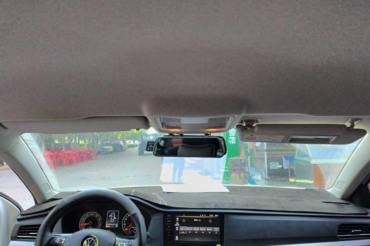 Used Volkswagen Lavida 2021 1.5L Automatic Fashion Edition Headliner