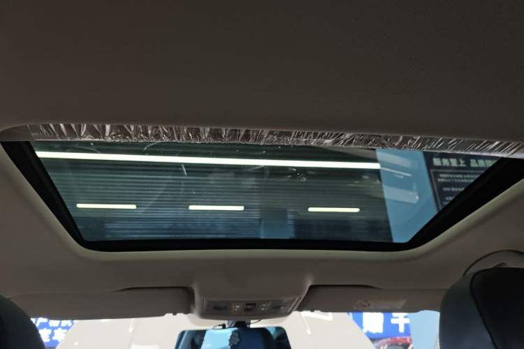 Used Volkswagen Lavida 2021 1.5L Automatic Comfort Edition Headliner