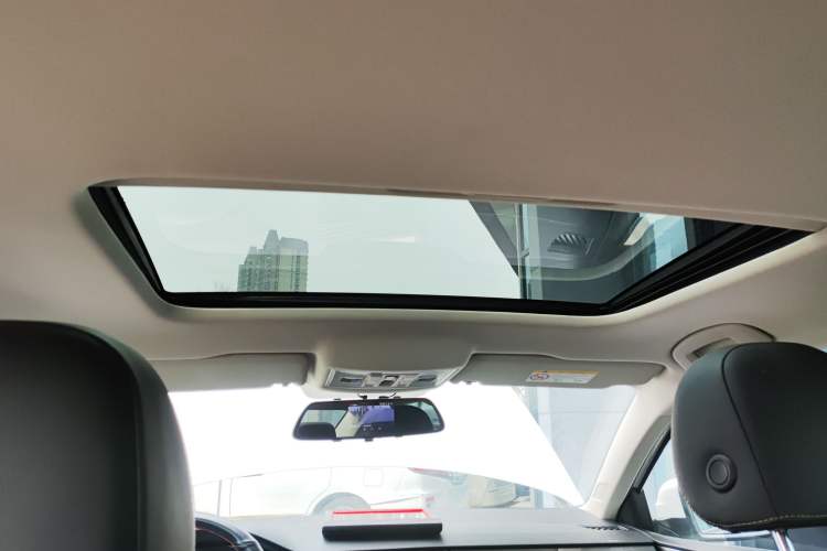 Used Volkswagen Lavida 2021 1.5L Automatic Comfort Edition Headliner