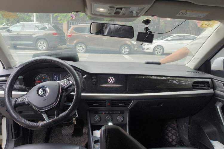 Used Volkswagen Lavida 2021 1.5L Automatic Comfort Edition Headliner