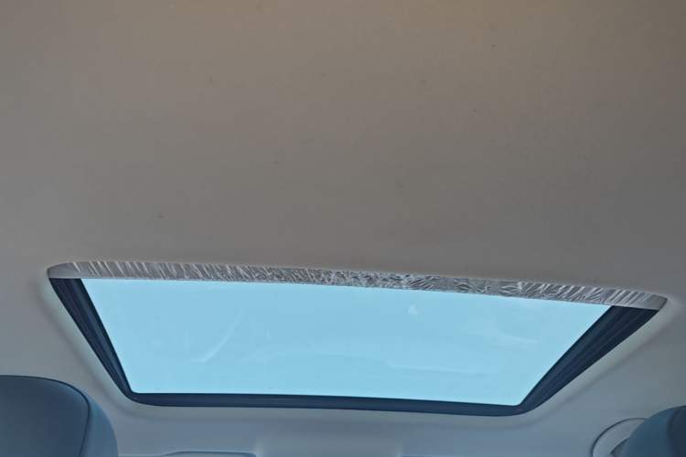 Used Volkswagen Lavida 2021 1.5L Automatic Vision Edition Headliner