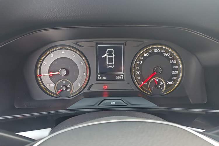 Used Volkswagen Lavida 2021 1.5L Automatic Vision Edition Instrument Cluster