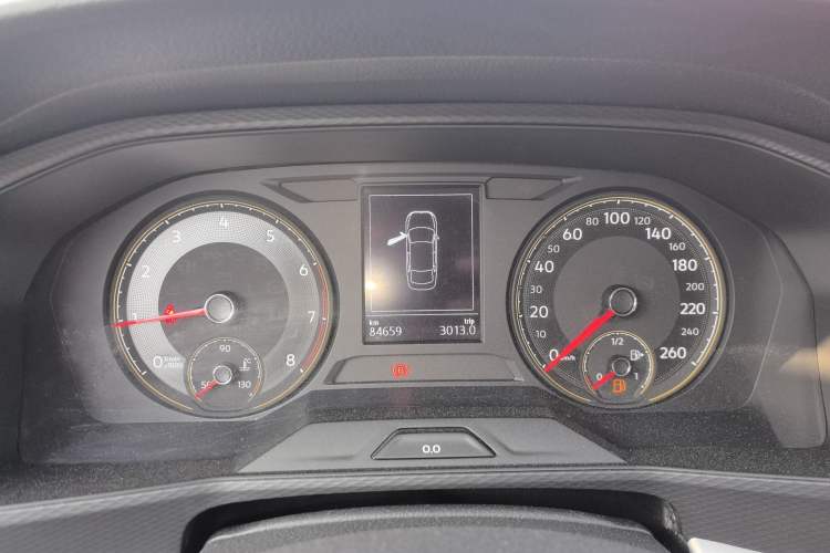Used Volkswagen Lavida 2021 1.5L Automatic Fashion Edition Instrument Cluster