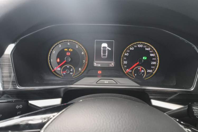 Used Volkswagen Lavida 2021 1.5L Automatic Fashion Edition Instrument Cluster