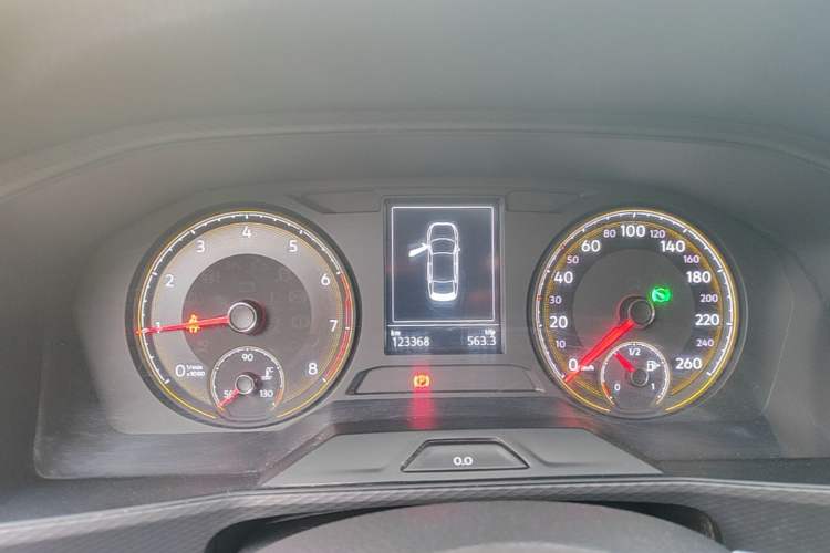 Used Volkswagen Lavida 2021 1.5L Automatic Fashion Edition Instrument Cluster