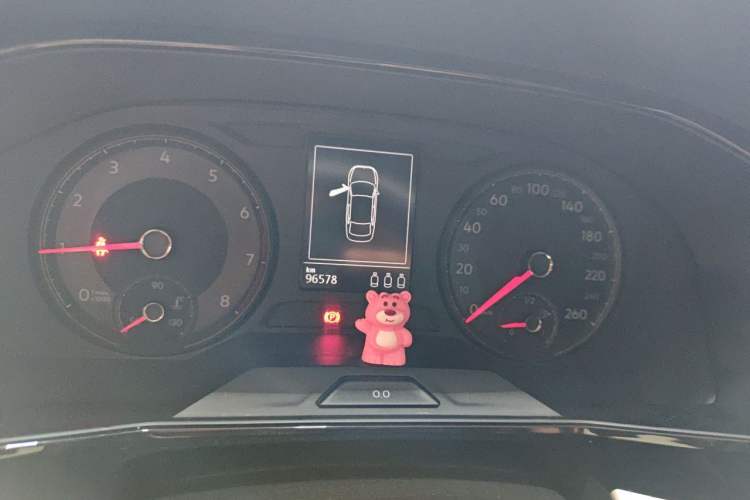 Used Volkswagen Lavida 2021 1.5L Automatic Comfort Edition Instrument Cluster