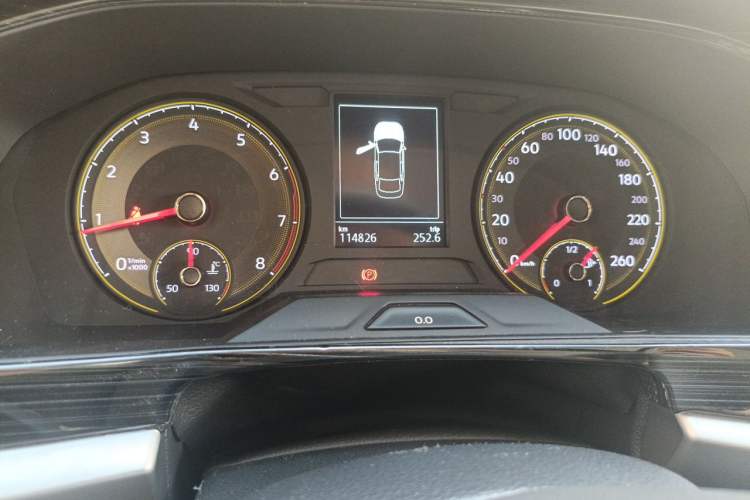 Used Volkswagen Lavida 2021 1.5L Automatic Fashion Edition Instrument Cluster