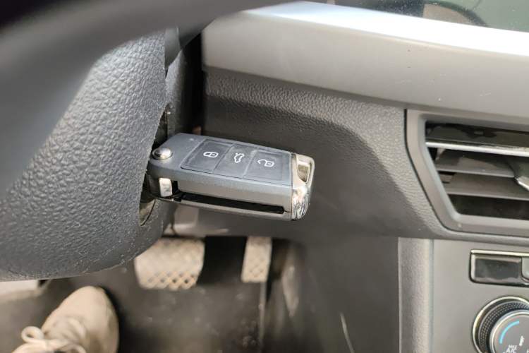 Used Volkswagen Lavida 2021 1.5L Automatic Vision Edition Interior 1