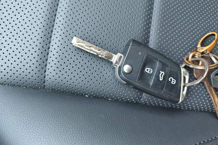 Used Volkswagen Lavida 2021 1.5L Automatic Vision Edition Interior 1