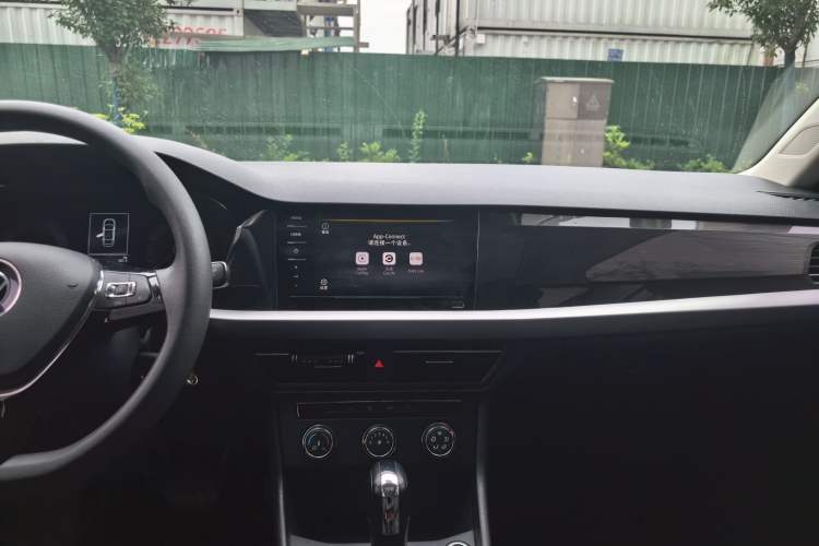 Used Volkswagen Lavida 2021 280TSI DSG Comfort Edition Interior 1
