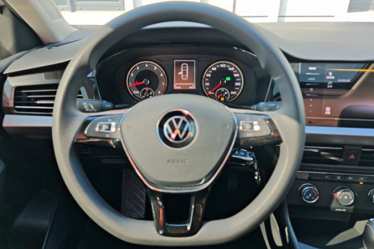 Used Volkswagen Lavida 2021 280TSI DSG Comfort Edition Interior 2