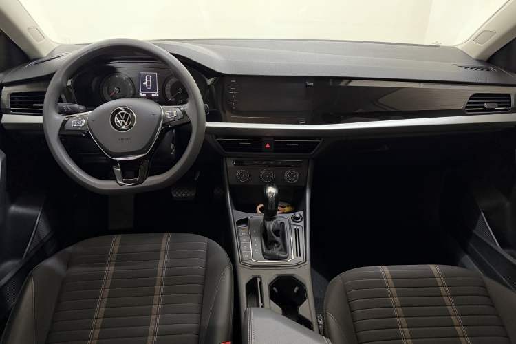 Used Volkswagen Lavida 2021 280TSI DSG Comfort Edition Interior 2