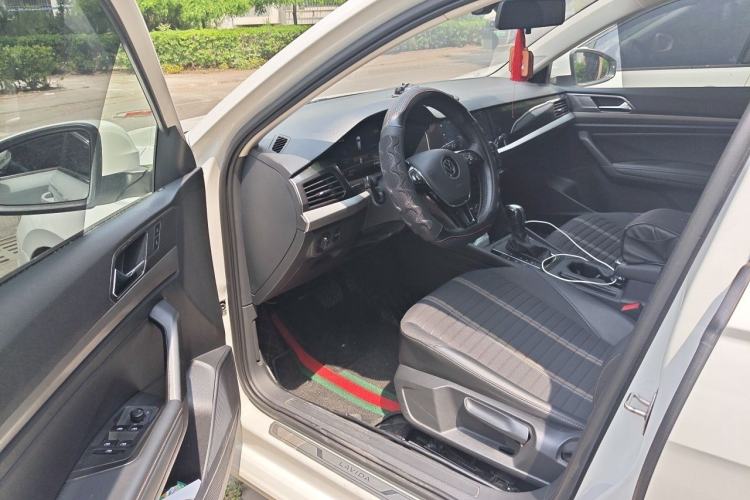 Used Volkswagen Lavida 2021 280TSI DSG Comfort Edition Interior 3