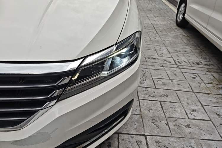 Used Volkswagen Lavida 2021 1.5L Automatic Comfort Edition Left Front Headlight