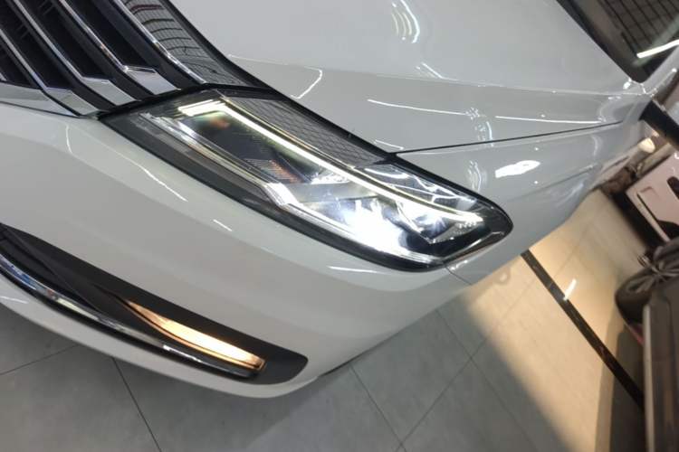 Used Volkswagen Lavida 2021 280TSI DSG Comfort Edition Left Front Headlight