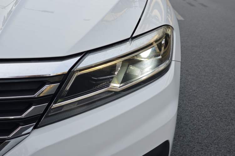 Used Volkswagen Lavida 2021 280TSI DSG Comfort Edition Left Front Headlight