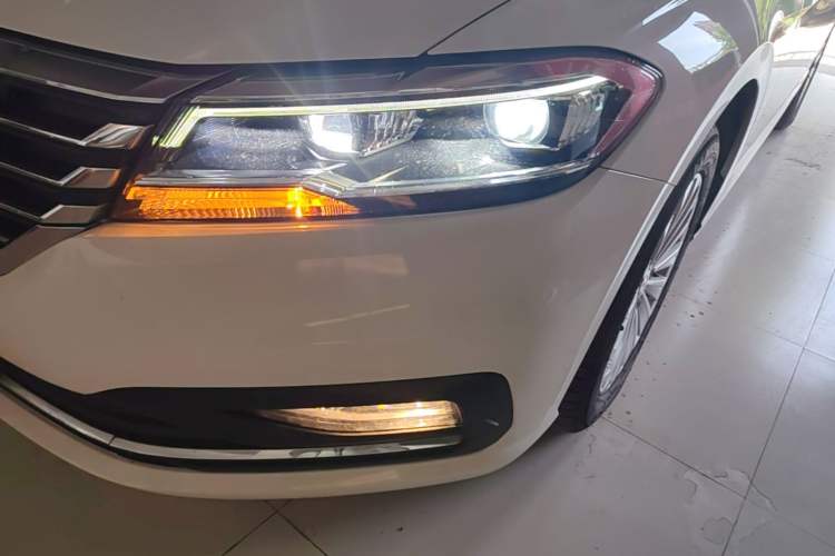 Used Volkswagen Lavida 2021 1.5L Automatic Comfort Edition Left Front Headlight