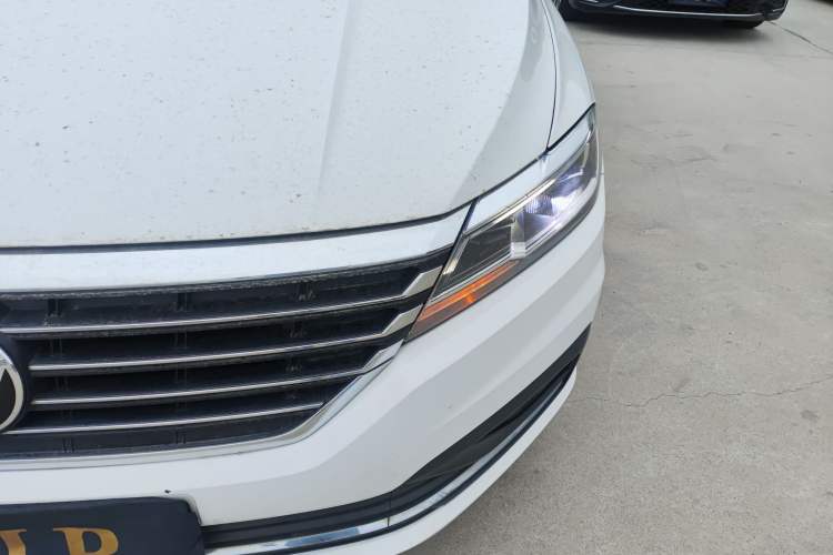 Used Volkswagen Lavida 2021 1.5L Automatic Comfort Edition Left Front Headlight