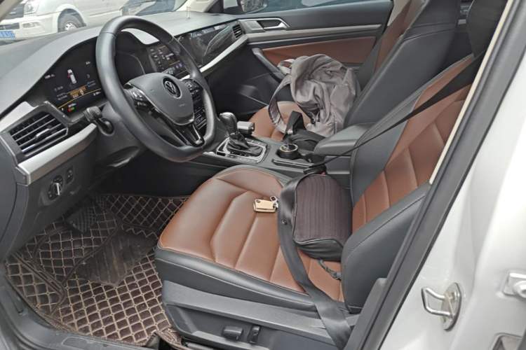 Used Volkswagen Lavida 2021 280TSI DSG Luxury Edition Left Front Seat