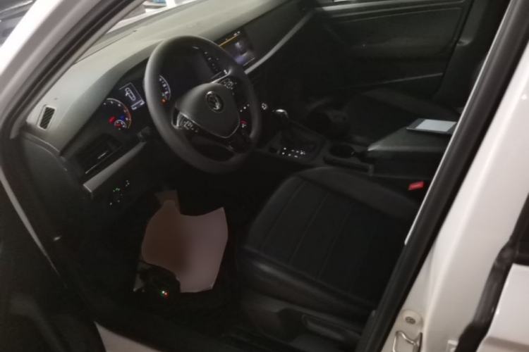 Used Volkswagen Lavida 2021 1.5L Automatic Fashion Edition Left Front Seat