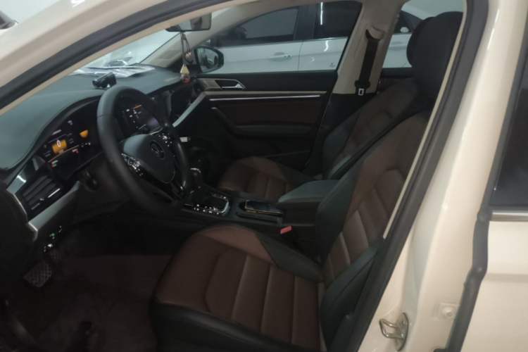 Used Volkswagen Lavida 2021 280TSI DSG Luxury Edition Left Front Seat