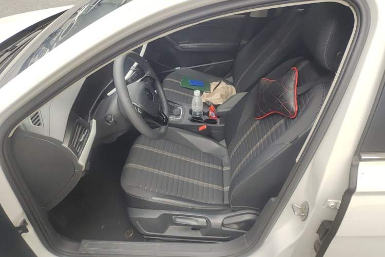 Used Volkswagen Lavida 2021 280TSI DSG Comfort Edition Left Front Seat