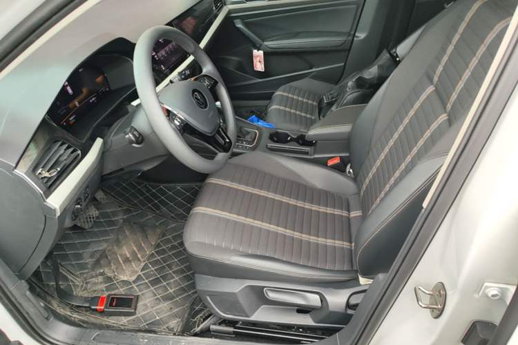 Used Volkswagen Lavida 2021 280TSI DSG Comfort Edition Left Front Seat