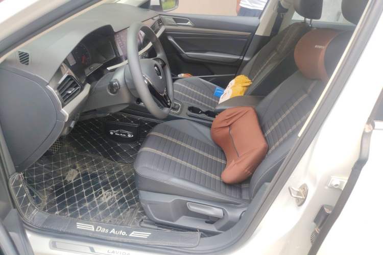 Used Volkswagen Lavida 2021 280TSI DSG Comfort Edition Left Front Seat