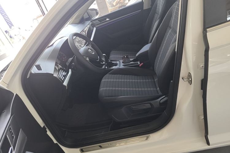 Used Volkswagen Lavida 2021 280TSI DSG Comfort Edition Left Front Seat
