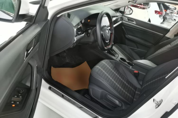 Used Volkswagen Lavida 2021 280TSI DSG Comfort Edition Left Front Seat