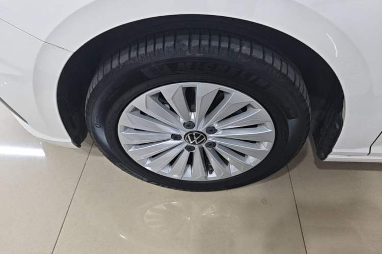 Used Volkswagen Lavida 2021 280TSI DSG Comfort Edition Left Front Wheel Hub