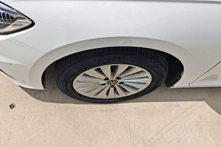Used Volkswagen Lavida 2021 280TSI DSG Comfort Edition Left Front Wheel Hub