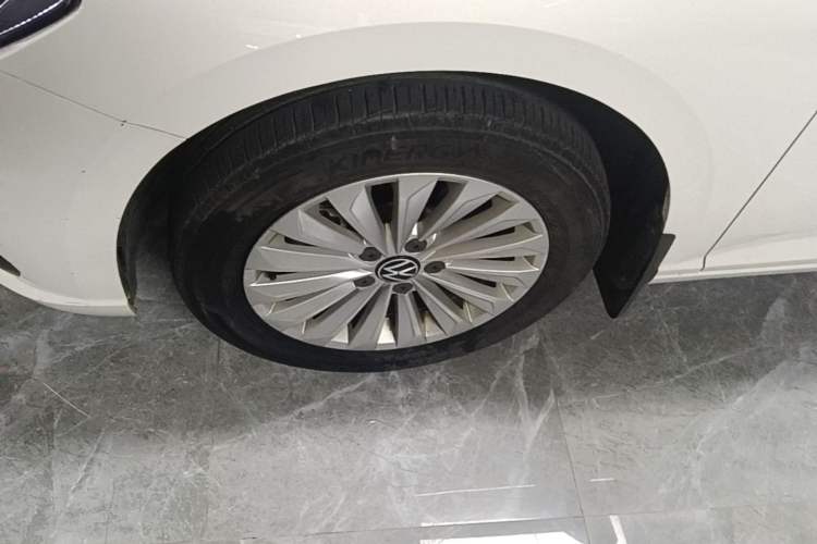 Used Volkswagen Lavida 2021 280TSI DSG Comfort Edition Left Front Wheel Hub