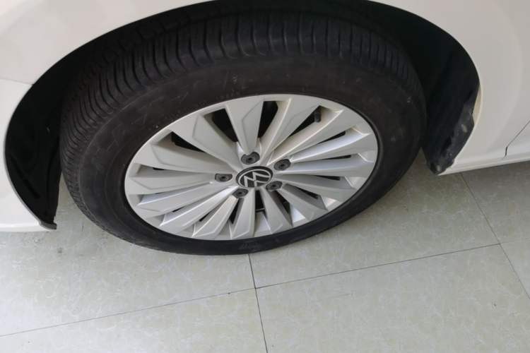 Used Volkswagen Lavida 2021 280TSI DSG Comfort Edition Left Front Wheel Hub