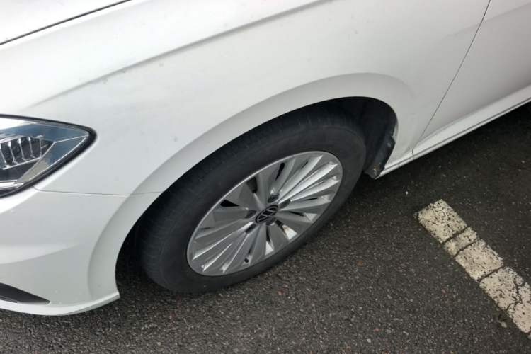 Used Volkswagen Lavida 2021 280TSI DSG Comfort Edition Left Front Wheel Hub