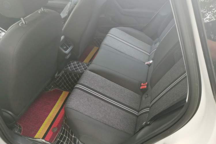 Used Volkswagen Lavida 2021 1.5L Automatic Fashion Edition Left Rear Seat