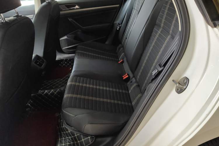 Used Volkswagen Lavida 2021 280TSI DSG Comfort Edition Left Rear Seat