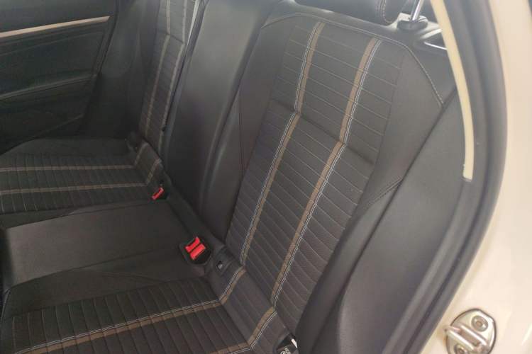 Used Volkswagen Lavida 2021 1.5L Automatic Vision Edition Left Rear Seat