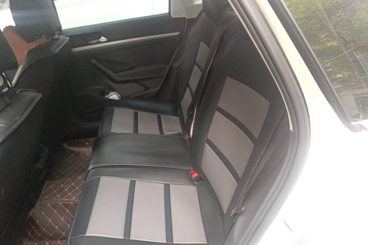 Used Volkswagen Lavida 2021 1.5L Automatic Fashion Edition Left Rear Seat