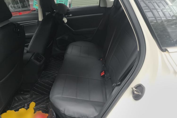 Used Volkswagen Lavida 2021 1.5L Automatic Fashion Edition Left Rear Seat