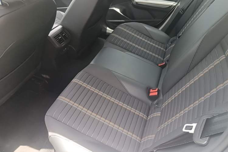 Used Volkswagen Lavida 2021 280TSI DSG Comfort Edition Left Rear Seat
