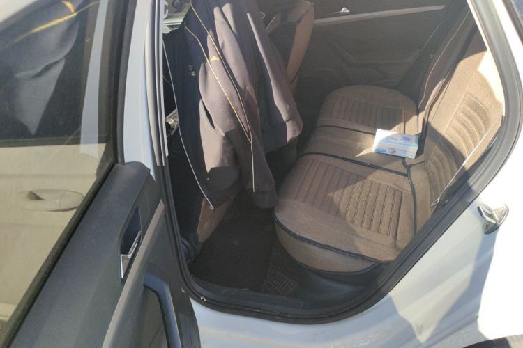 Used Volkswagen Lavida 2021 1.5L Automatic Fashion Edition Left Rear Seat
