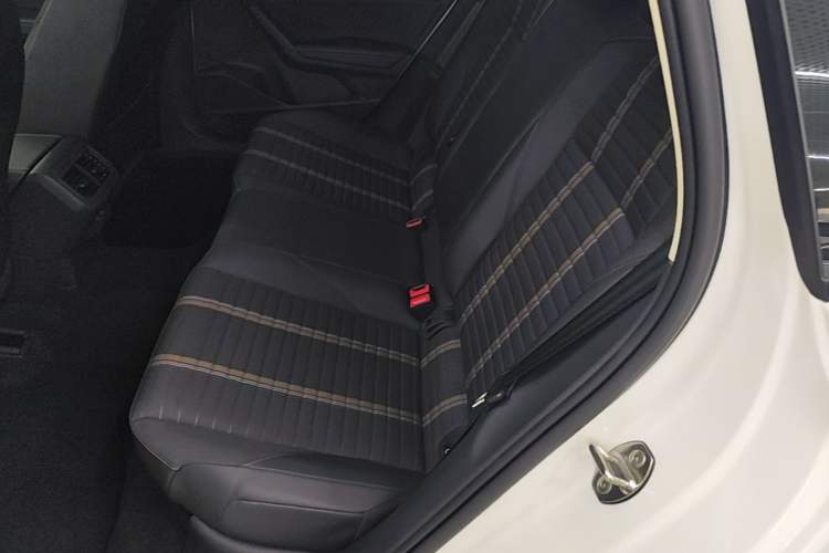 Used Volkswagen Lavida 2021 1.5L Automatic Vision Edition Left Rear Seat
