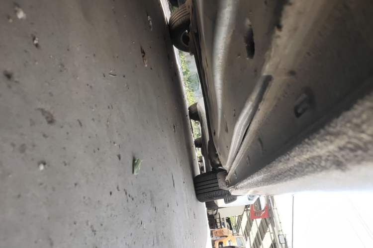 Used Volkswagen Lavida 2021 280TSI DSG Comfort Edition Left Side Sill