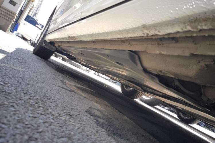 Used Volkswagen Lavida 2021 1.5L Automatic Fashion Edition Left Side Sill